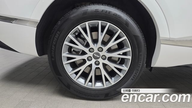 Genesis GV80 из Кореи Encar