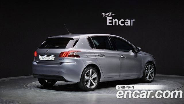 Peugeot 308 2.0 BlueHDi Feline — пробег 169 749 км