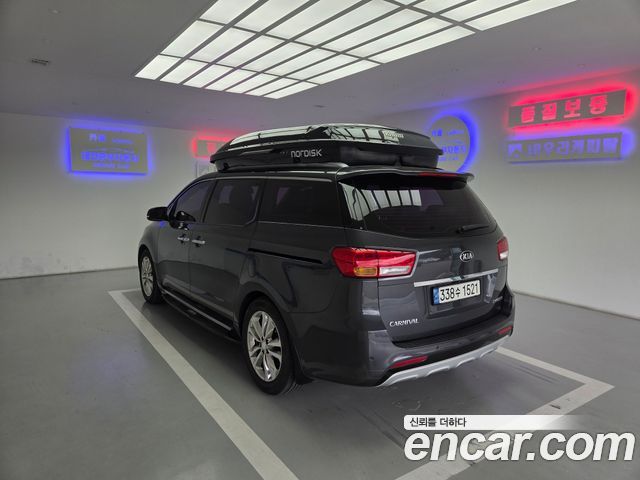 Kia Carnival из Кореи Encar
