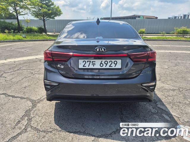 Kia K3 из Кореи Encar