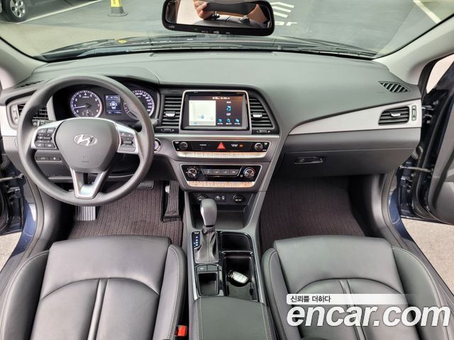 Hyundai Sonata 2.0 Style — пробег 111 555 км — фото 5 из 5