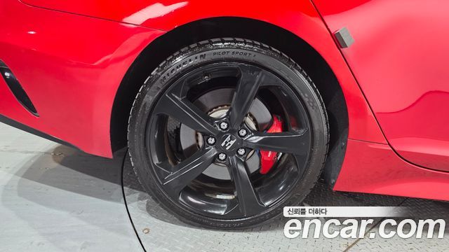 Kia Stinger из Кореи Encar