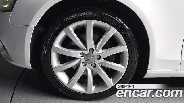 Audi A4 из Кореи Encar