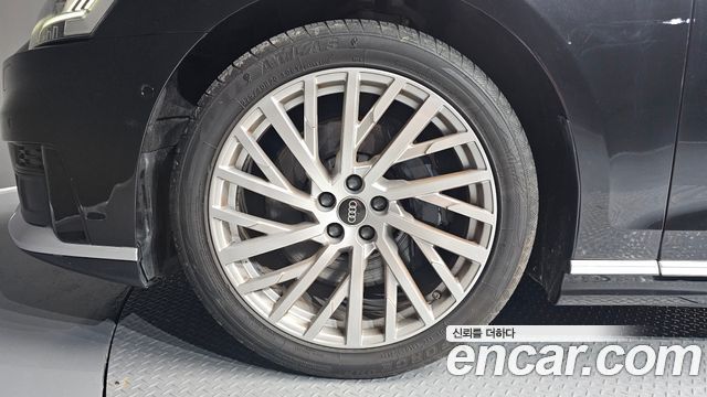 Audi A8 из Кореи Encar