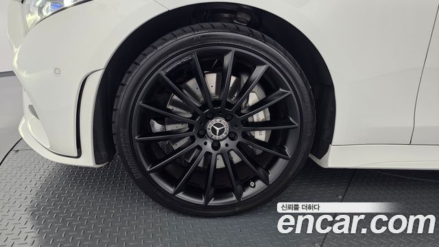 Mercedes-Benz CLS-Class из Кореи Encar