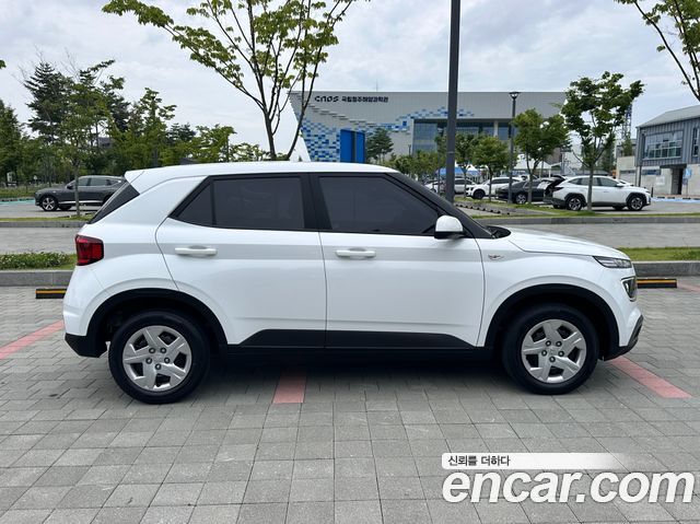 Hyundai Venue из Кореи Encar