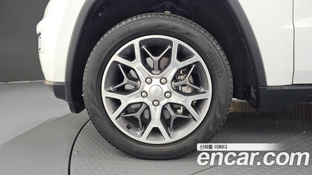 Jeep Cherokee из Кореи Encar