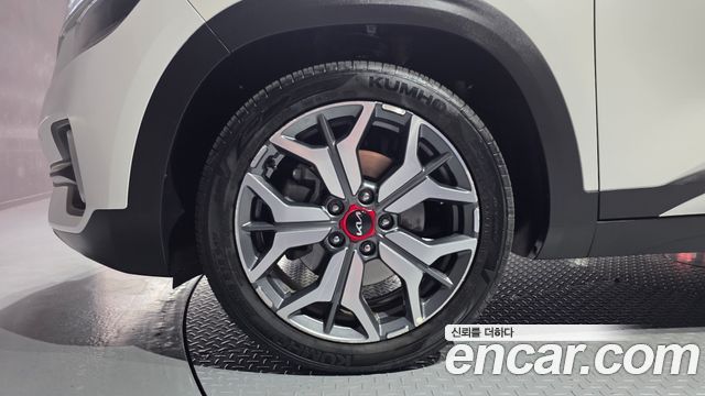 Kia Seltos из Кореи Encar