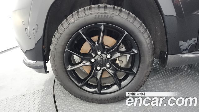 Jeep Cherokee из Кореи Encar