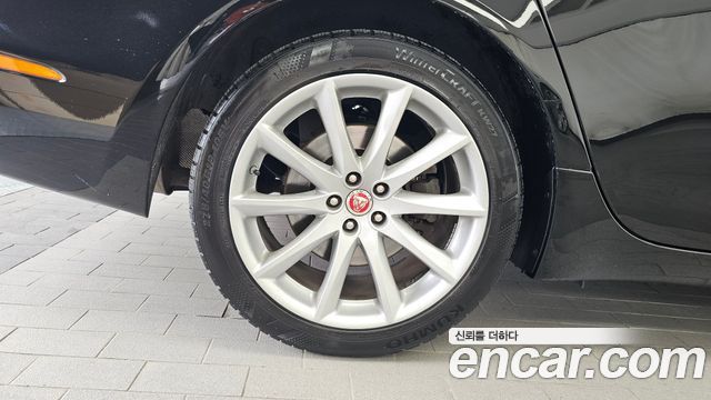 Jaguar XJ из Кореи Encar