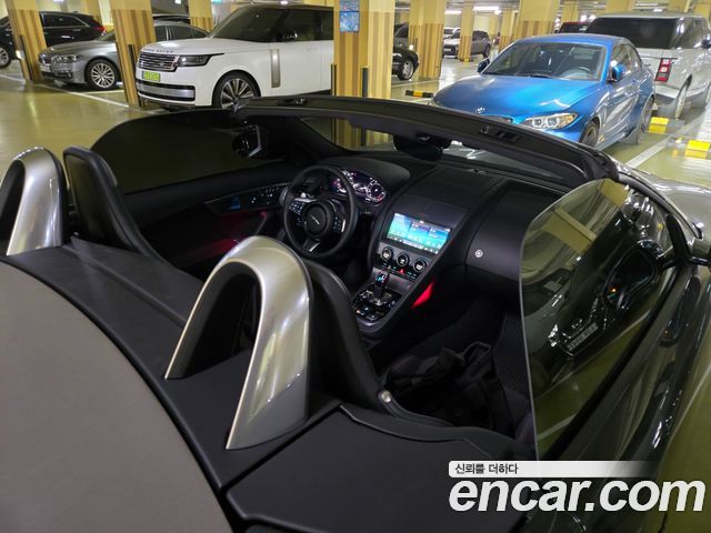 Jaguar F-TYPE P300 Convertible X152 — пробег 2 500 км