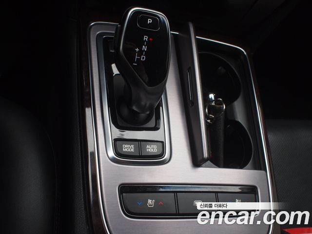 Hyundai Equus из Кореи Encar
