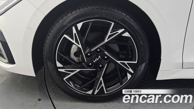 Kia K5 из Кореи Encar