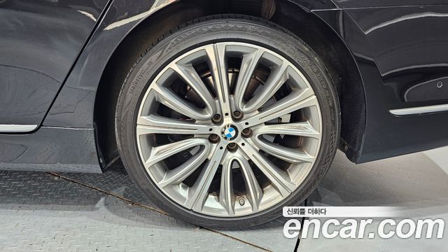 BMW 7-Series из Кореи Encar