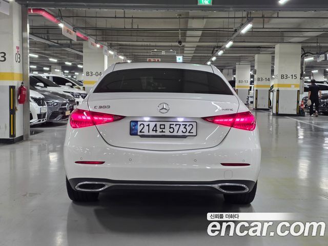 Mercedes-Benz C-Class C300 4MATIC Avantgarde — пробег 27 000 км — фото 5 из 5