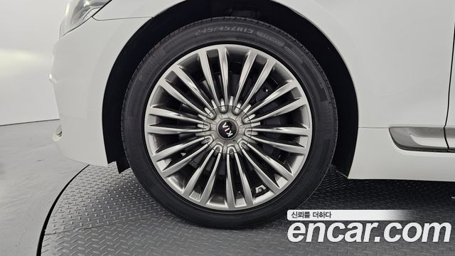 Kia K9 из Кореи Encar