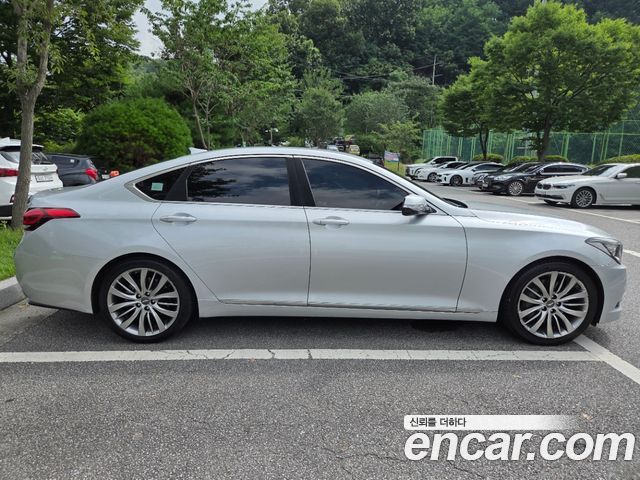 Hyundai Genesis из Кореи Encar
