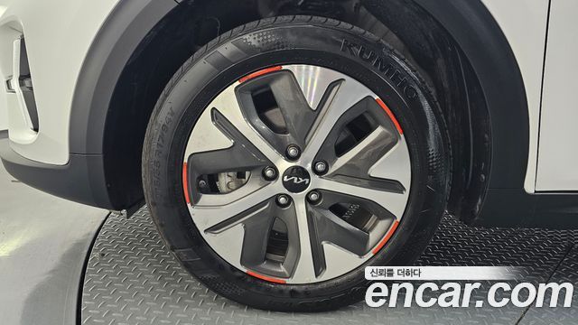 Kia Niro Earth — пробег 61 814 км — фото 5 из 5