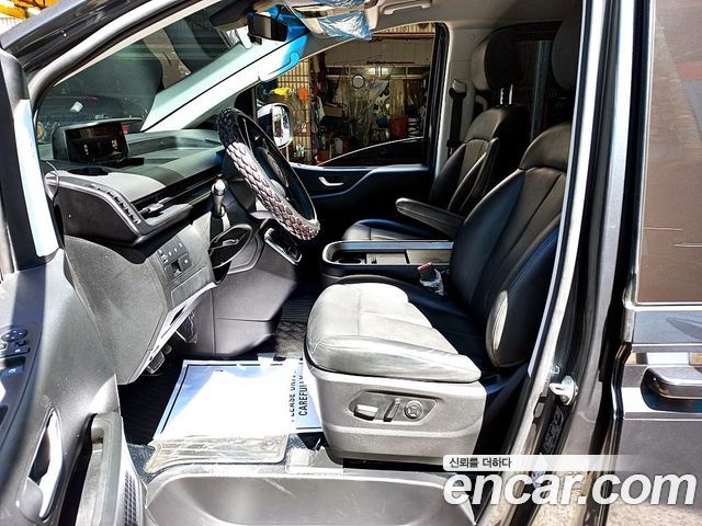 Hyundai Staria из Кореи Encar