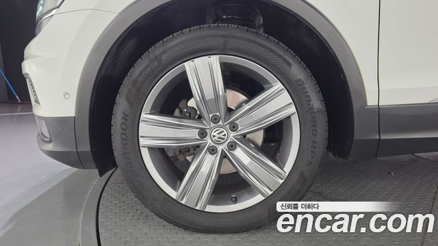 Volkswagen Tiguan из Кореи Encar