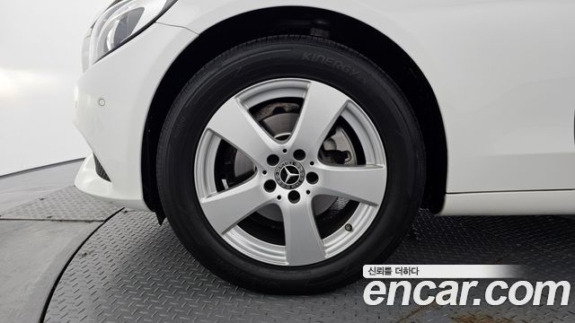 Mercedes-Benz C-Class из Кореи Encar