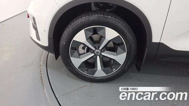Volvo XC40 из Кореи Encar