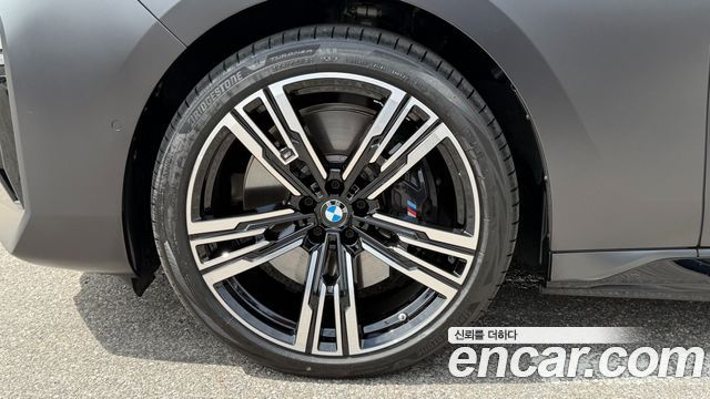 BMW i7 из Кореи Encar