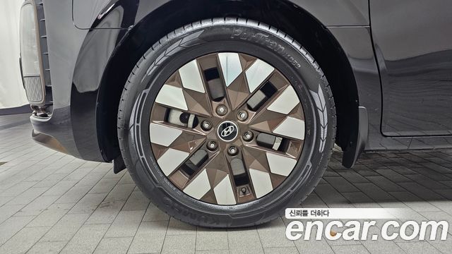 Hyundai Staria из Кореи Encar
