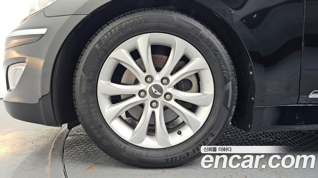 Hyundai Genesis из Кореи Encar