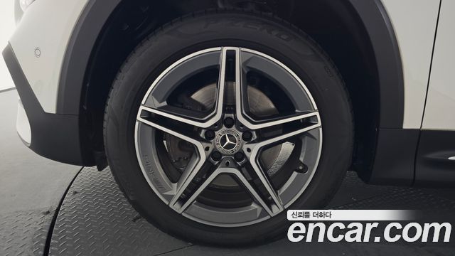 Mercedes-Benz GLB-Class из Кореи Encar