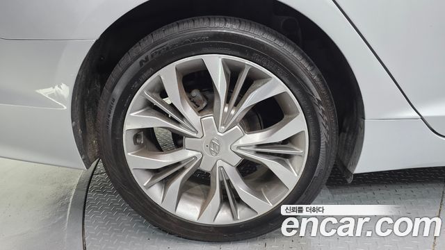 Hyundai Sonata 2.0 Smart — пробег 87 299 км — фото 5 из 5
