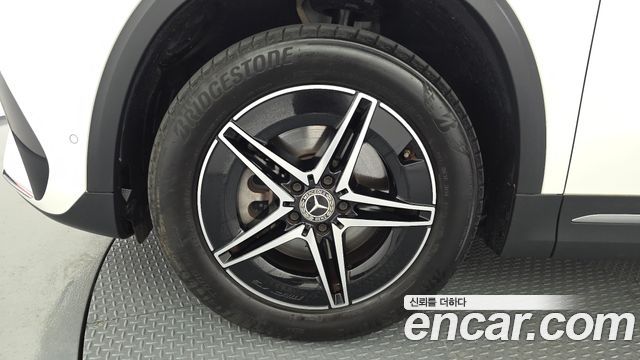 Mercedes-Benz EQA из Кореи Encar