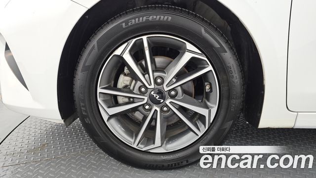 Kia K3 из Кореи Encar