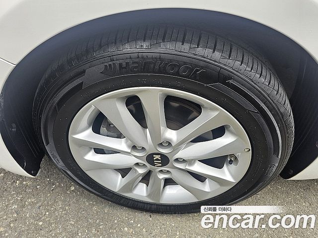 Kia K3 из Кореи Encar