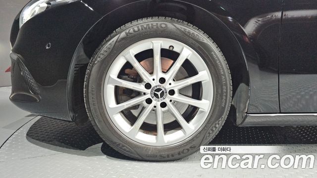 Mercedes-Benz A-Class из Кореи Encar