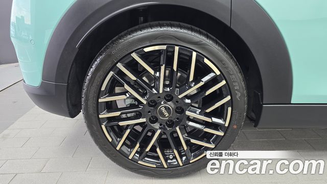 Mini Cooper из Кореи Encar