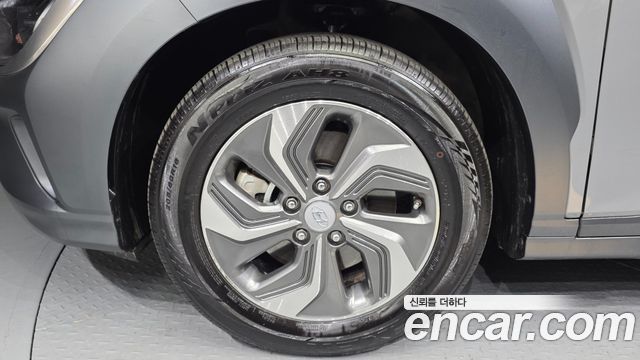 Hyundai Kona из Кореи Encar