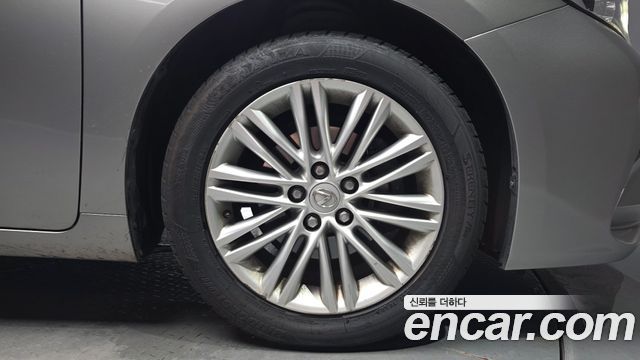 Lexus ES Premium XV60 — пробег 202189 км