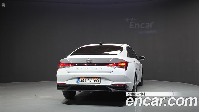 Hyundai AVANTE из Кореи Encar