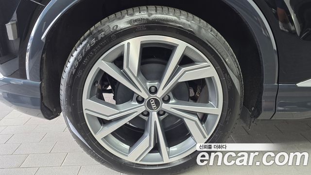 Audi Q4 e-tron из Кореи Encar