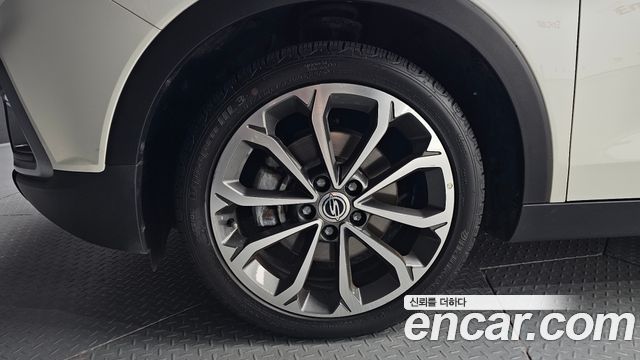 Ssangyong TIBOLI из Кореи Encar