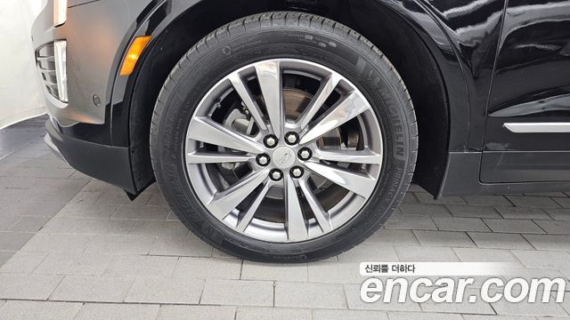 Cadillac XT5 3.6 Premium Luxury AWD — пробег 41 912 км