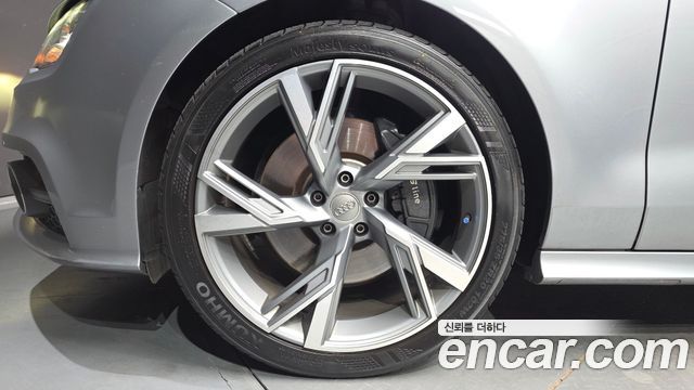 Audi A7 из Кореи Encar