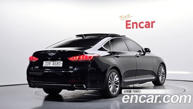 Hyundai Genesis из Кореи Encar