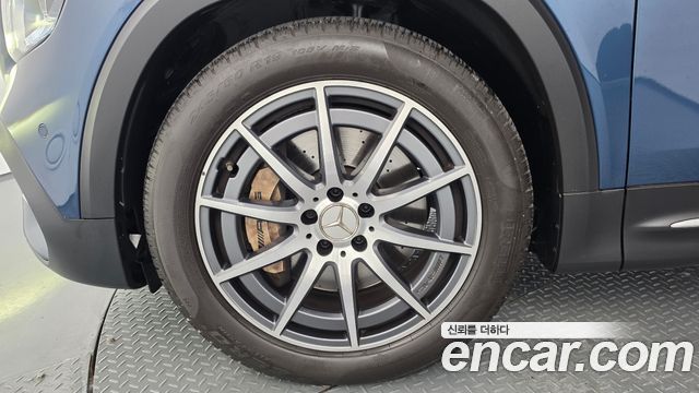 Mercedes-Benz GLB-Class из Кореи Encar