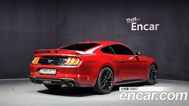 Ford Mustang Coupe — пробег 93 891 км — фото 2 из 5