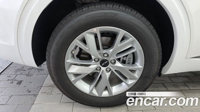 Genesis GV70 из Кореи Encar