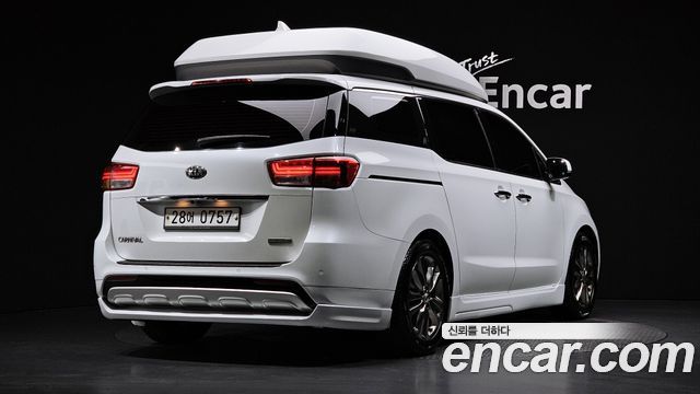 Kia Carnival из Кореи Encar