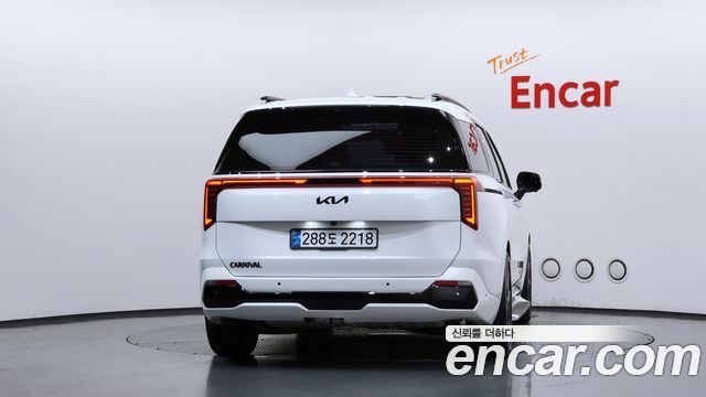 Kia Carnival из Кореи Encar