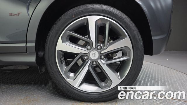 Hyundai Kona из Кореи Encar